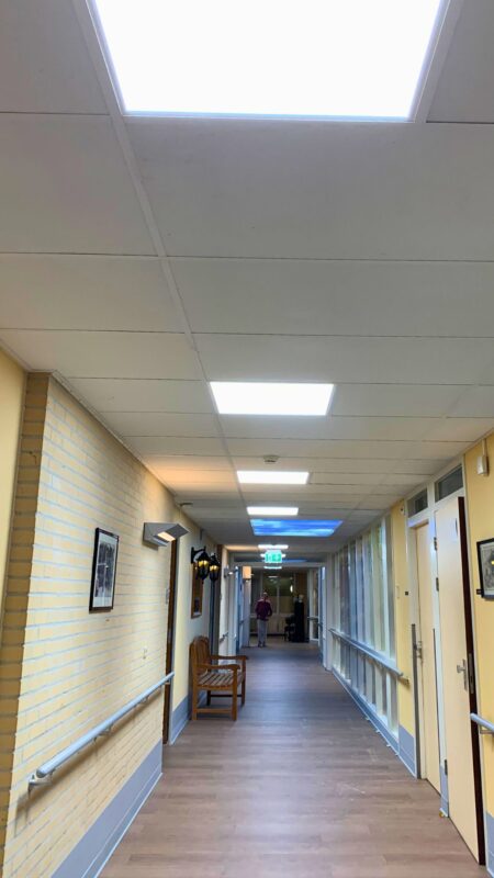 Volspectrum Led panelen in gangen zorg instelling Vivium