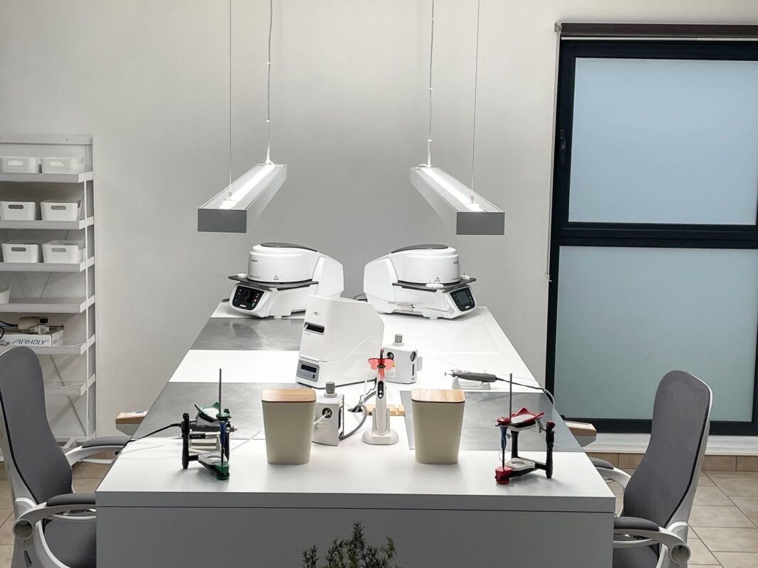 DentLed-PHW-Verlichting-voor-tandtechnische-kantoren-en-laboratoria-6